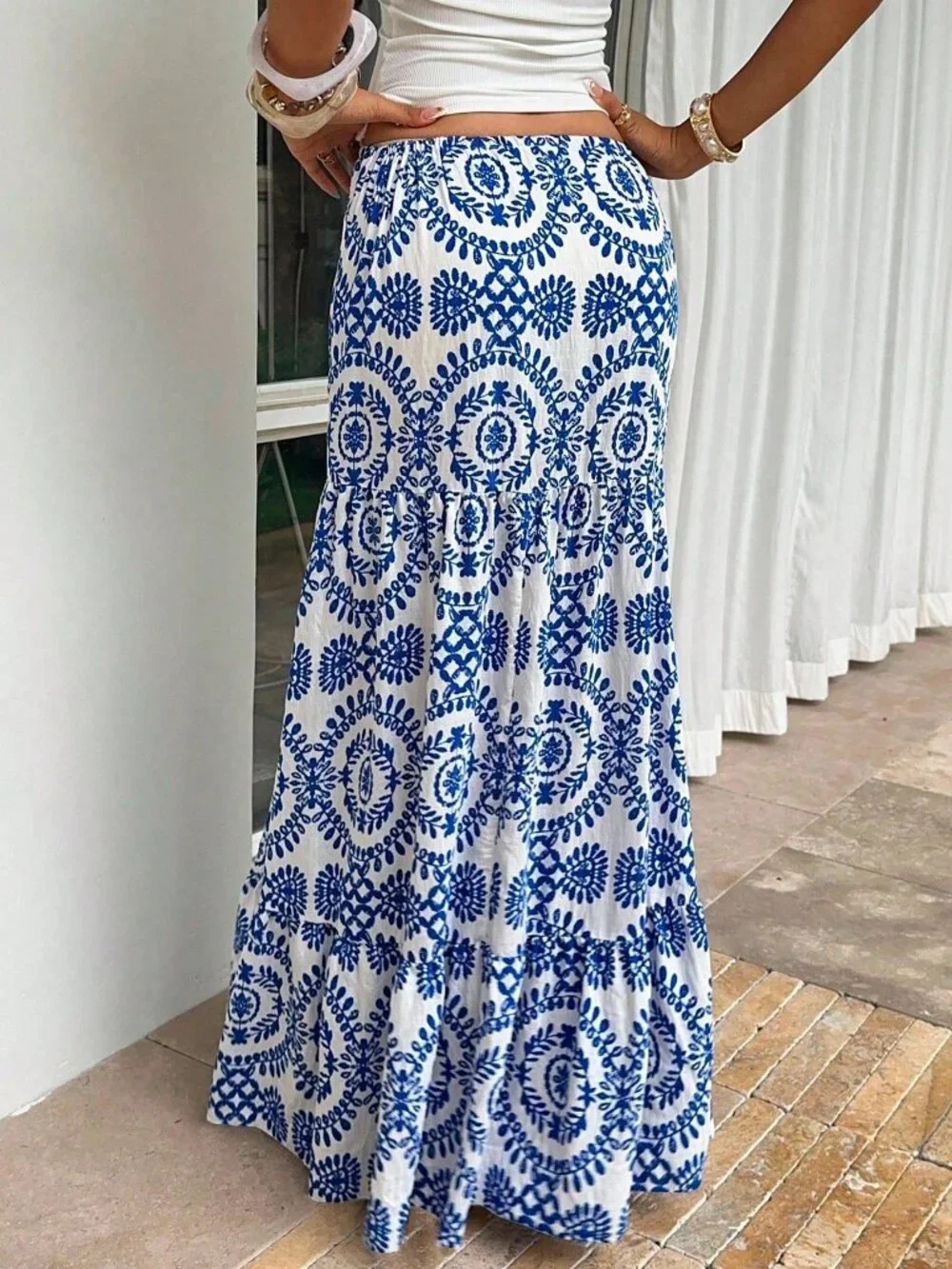 Blue And White Boho Women's Full Print Casual Loose Low Waist Skirt - Picture 2 of 7